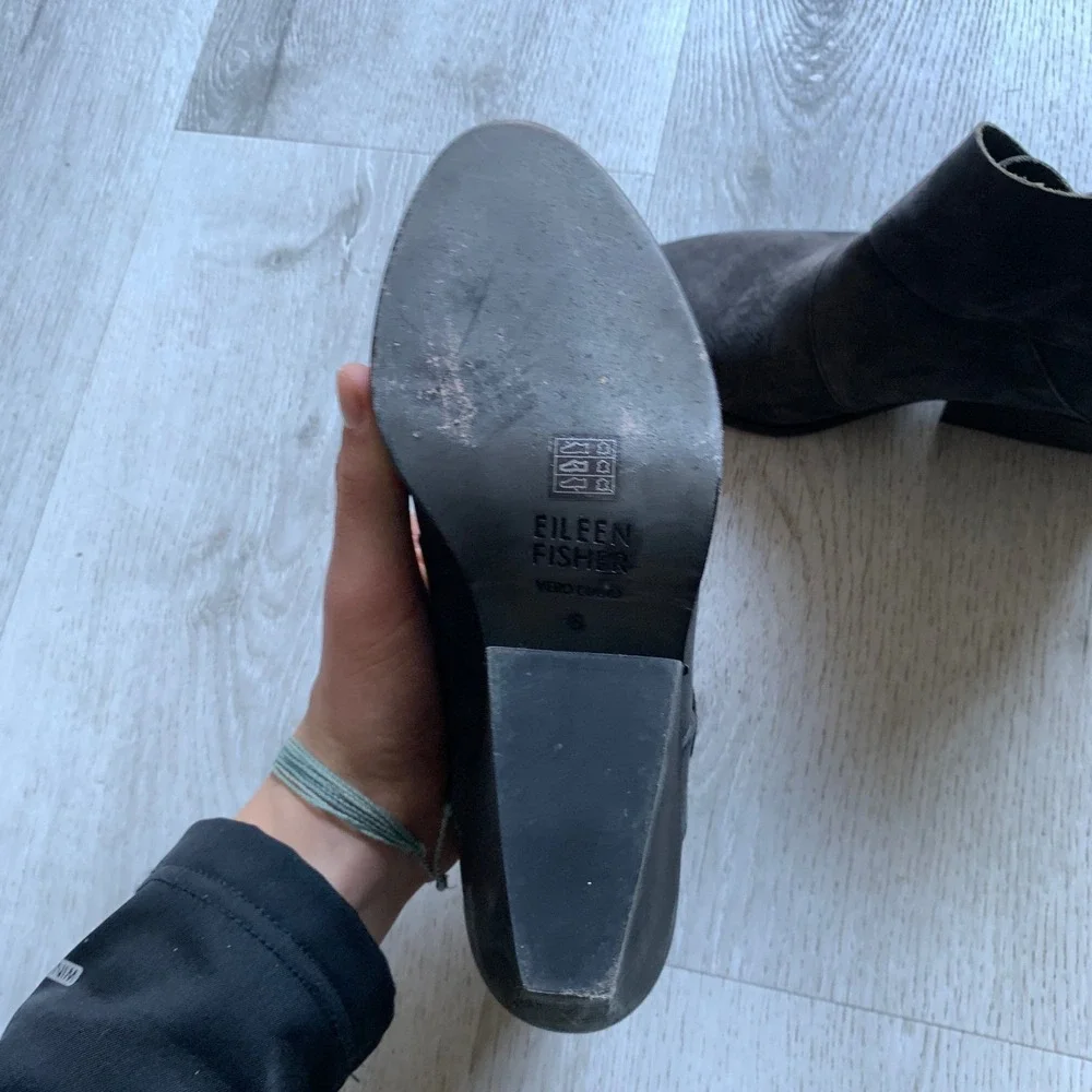 Eileen Fisher‎ Women Suede Tag Wrap-Snap Black Leather Ankle Booties Sz 6